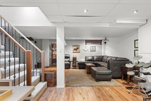 52 Rutledge Crescent, Winnipeg, MB - Indoor Photo Showing Other Room