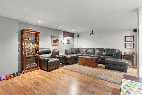 52 Rutledge Crescent, Winnipeg, MB - Indoor