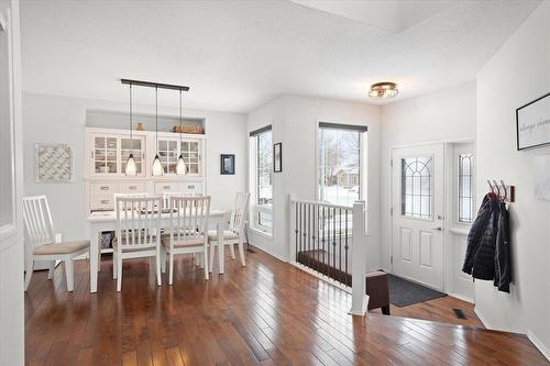 52 Rutledge Crescent, Winnipeg, MB - Indoor Photo Showing Dining Room