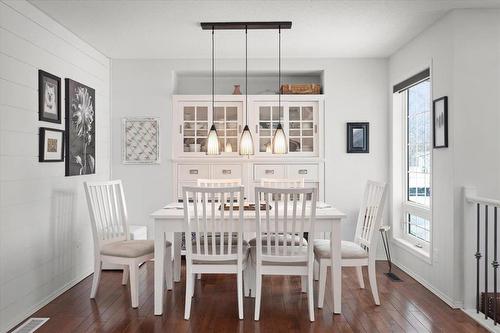 52 Rutledge Crescent, Winnipeg, MB - Indoor Photo Showing Dining Room