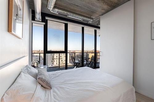 1003-311 Hargrave St, Winnipeg, MB 