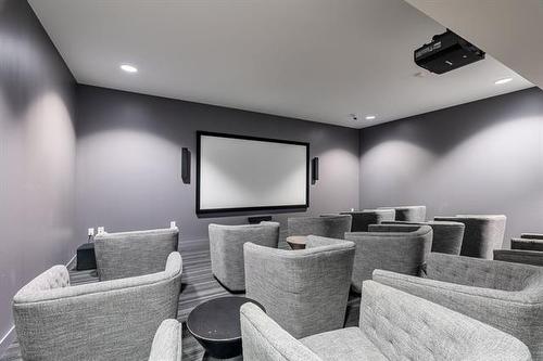 1003-311 Hargrave St, Winnipeg, MB 