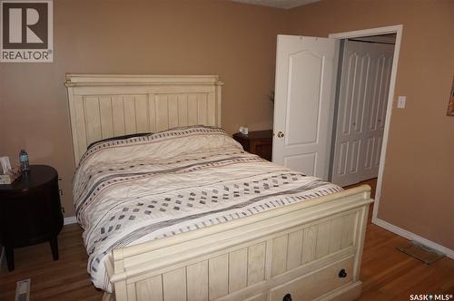 4452 Acadia Drive, Regina, SK - Indoor Photo Showing Bedroom