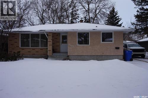 4452 Acadia Drive, Regina, SK - Outdoor