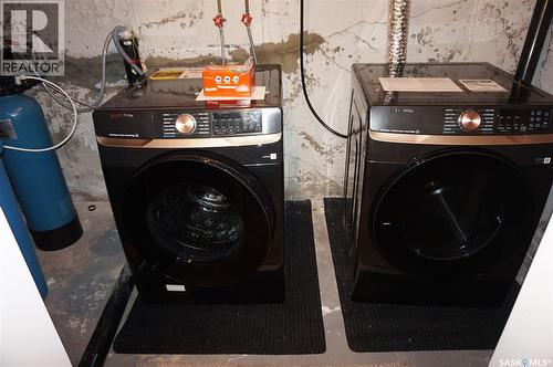 4452 Acadia Drive, Regina, SK - Indoor Photo Showing Laundry Room