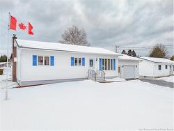 32 Hillcrest DR  Perth-Andover, NB E7H 2H1