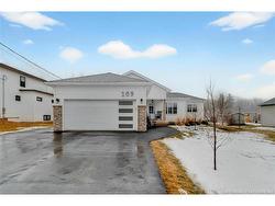 109 Rue Doiron  Dieppe, NB E1A 0X9