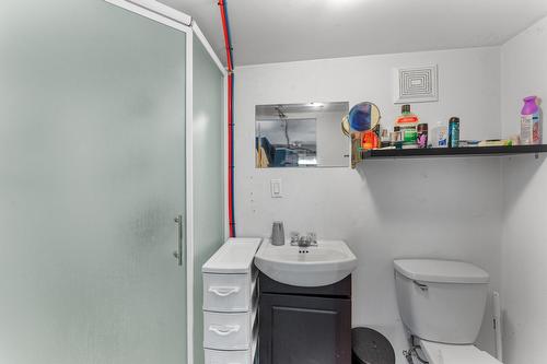 Garçonnière - 7 35E Avenue E., Blainville, QC - Indoor Photo Showing Bathroom