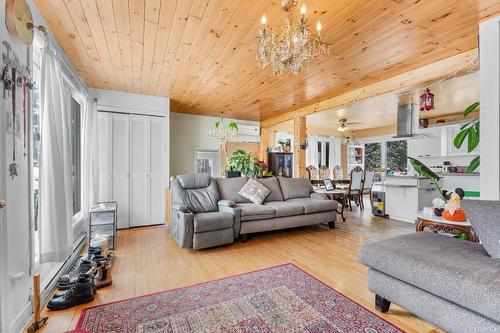 Salon - 7 35E Avenue E., Blainville, QC - Indoor Photo Showing Living Room