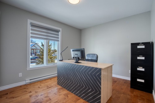 Chambre à coucher - 178 Rue St-Germain, Saint-Hugues, QC - Indoor Photo Showing Office