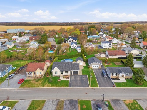 Autre - 178 Rue St-Germain, Saint-Hugues, QC - Outdoor With View