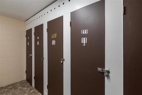 211-108 Chandos Ave, Winnipeg, MB 