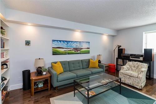 211-108 Chandos Ave, Winnipeg, MB 