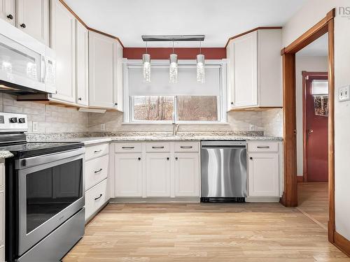 4 Harris Road, Dartmouth, NS 