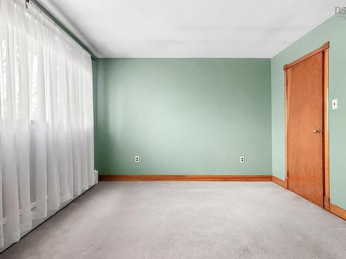 4 Harris Road, Dartmouth, NS 