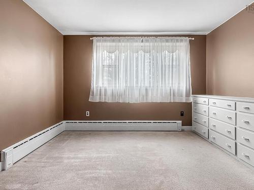 4 Harris Road, Dartmouth, NS 