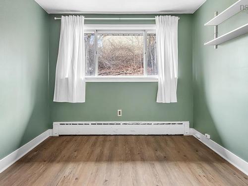 4 Harris Road, Dartmouth, NS 