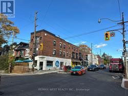 1 - 324 HARBORD STREET  Toronto, ON M6G 1M1