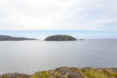 817 Sunset Pt, Sooke, BC 