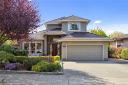 5331 Bayshore Dr  Nanaimo, BC V9V 1R4