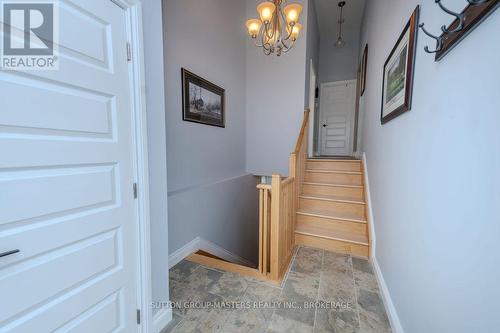 8 Spring Street, Westport, ON - Indoor Photo Showing Other Room