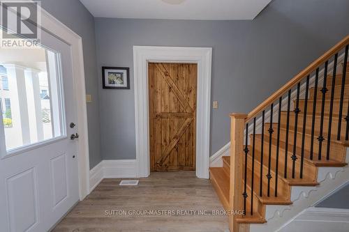 8 Spring Street, Westport, ON - Indoor Photo Showing Other Room