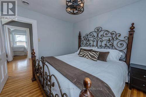 8 Spring Street, Westport, ON - Indoor Photo Showing Bedroom