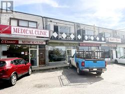 1533 O'CONNOR DRIVE  Toronto, ON M4B 2V7