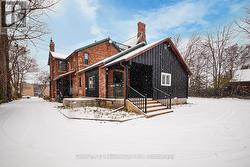 106 - 637 HURONTARIO STREET  Collingwood, ON L9Y 2N6