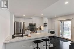 lower level kitche - 