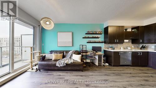 718 - 28 UPTOWN DRIVE  Markham, ON L3R 5M8