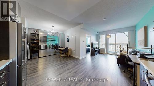 718 - 28 UPTOWN DRIVE  Markham, ON L3R 5M8