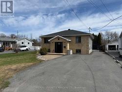 2169 PITT STREET Cornwall, ON K6K 1A1