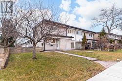 55 - 925 BAYLY STREET  Pickering, ON L1W 1L4