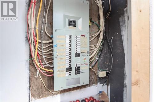 903 Rabbit Trail, Warren, ON - Indoor