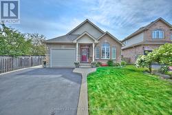 222 DORCHESTER DRIVE  Grimsby (Grimsby East), ON L3M 5K8