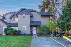 5-555 Rockland Rd  Campbell River, BC V9W 8B7