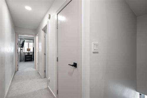 2-17 Morier Ave, Winnipeg, MB 