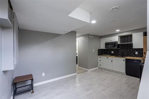 2-17 Morier Ave, Winnipeg, MB 