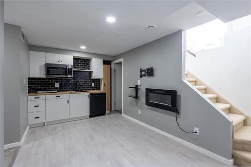 2-17 Morier Ave, Winnipeg, MB 