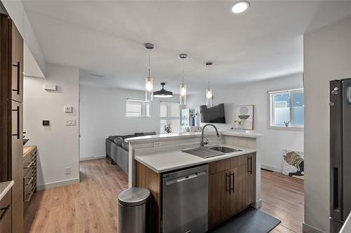 2-17 Morier Ave, Winnipeg, MB 