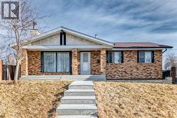 19 Malvern Place NE  Calgary, AB T2A 5S8