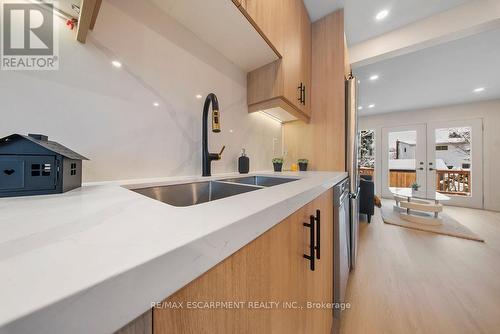 151 East 21St Street, Hamilton, ON - Indoor Photo Showing Kitchen With Double Sink