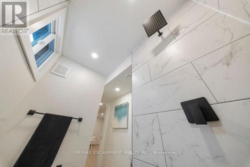 151 East 21St Street, Hamilton, ON - Indoor Photo Showing Other Room