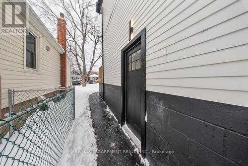 151 East 21St Street, Hamilton, ON - Outdoor