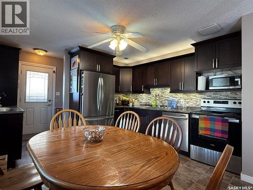 71 Paynter Crescent, Regina, SK - Indoor Photo Showing Dining Room