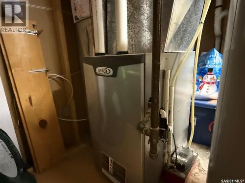 71 Paynter Crescent, Regina, SK - Indoor