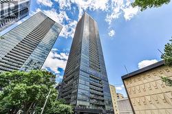 1709 - 101 CHARLES STREET E  Toronto, ON M4Y 0A9