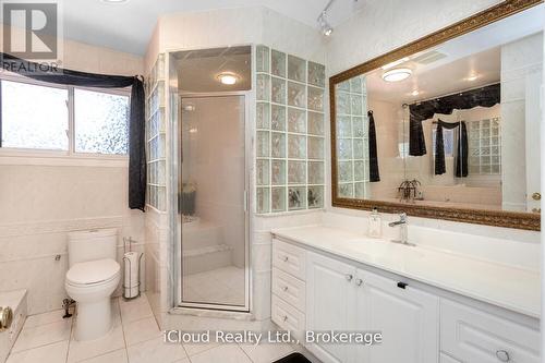 12 Neville Crescent, Brampton, ON - Indoor Photo Showing Bathroom