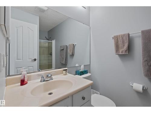 40 Windsor Cr, St. Albert, AB - Indoor Photo Showing Bathroom